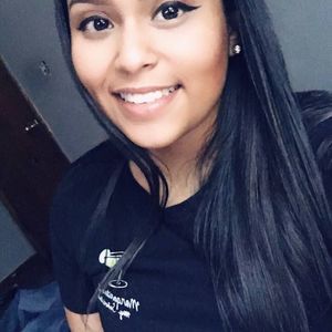 Meet your Posher, Alysia